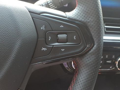 Used 2026 Chevrolet Trax RS w/ Driver Confidence Package FWD image 15