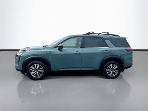 Used 2026 Nissan Pathfinder SL FWD image 4