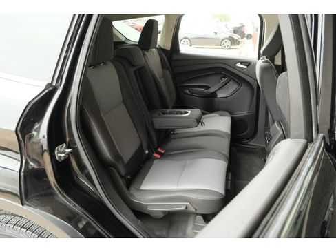 Used 2018 Ford Escape SE w/ SE Sync 3 Package AWD/4WD image 33