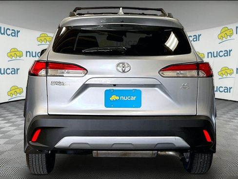 Certified 2023 Toyota Corolla Cross LE AWD/4WD image 5