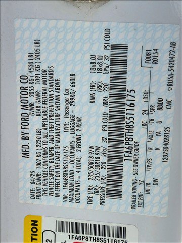 Used 2025 Ford Mustang Coupe RWD image 22