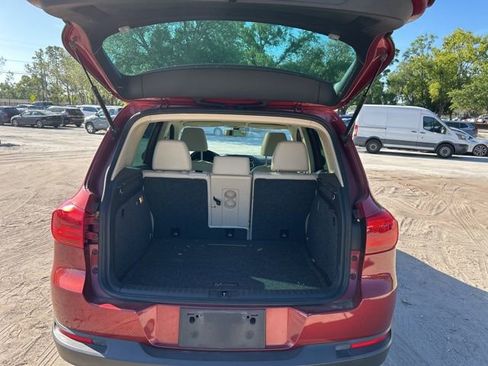 Used 2016 Volkswagen Tiguan SE image 7