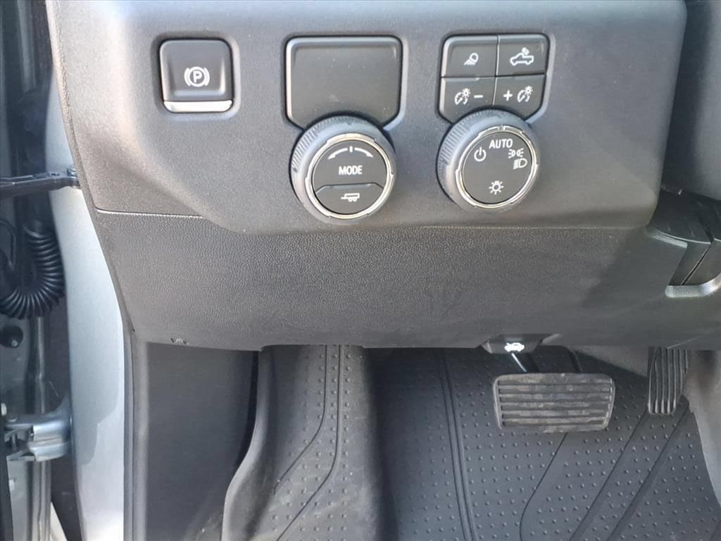 New 2026 Chevrolet Silverado 1500 LT w/ Texas Edition Plus RWD image 15