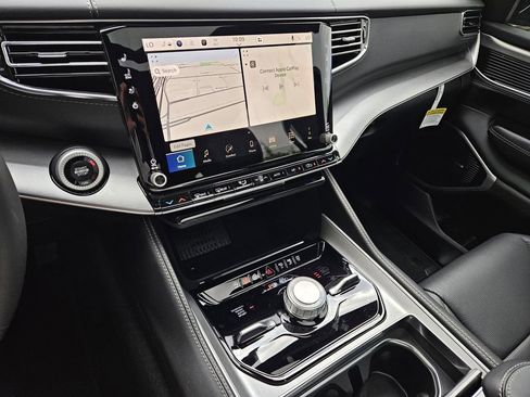 New 2026 Jeep Grand Wagoneer Limited image 22