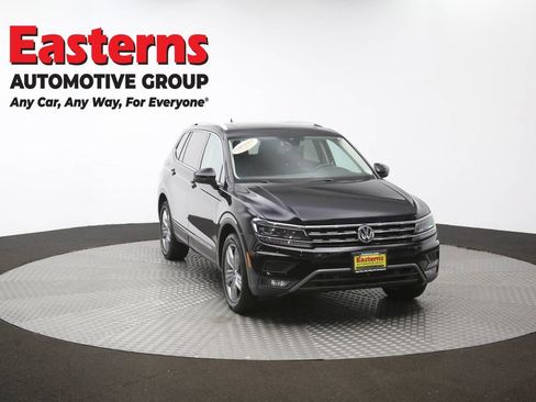 Used 2019 Volkswagen Tiguan SEL Premium AWD/4WD image 53