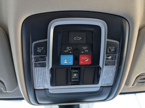 Used 2024 RAM 2500 Laramie image 5