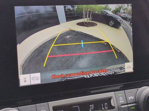 Used 2025 Toyota Grand Highlander FWD image 25