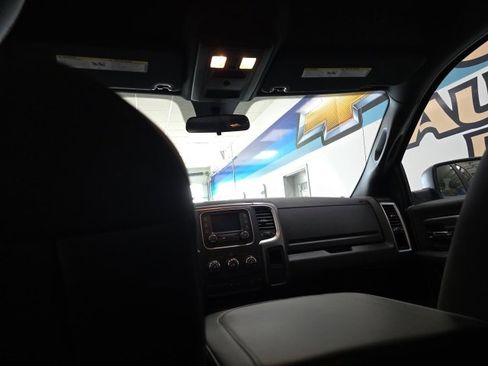 Used 2022 RAM 1500 Classic Warlock image 11