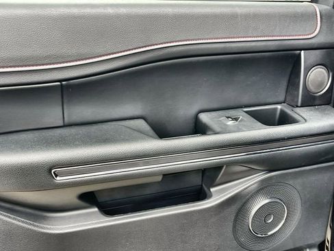 Used 2023 Ford Expedition Limited image 34