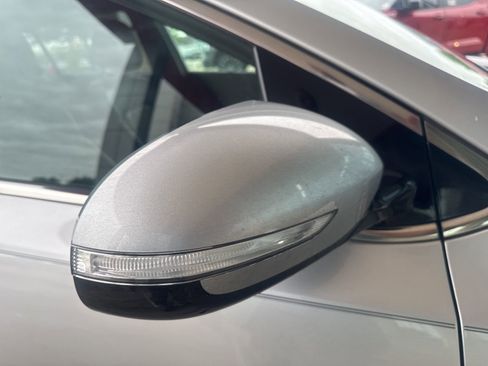 Used 2018 Kia Sportage EX image 16