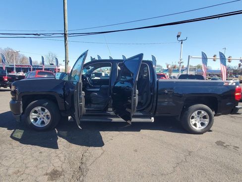 Used 2018 Chevrolet Silverado 1500 LT w/ All Star Edition image 12