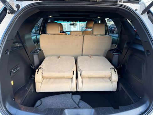 Used 2016 Ford Explorer Limited image 13
