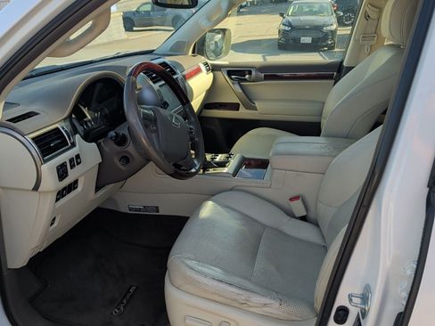 Used 2013 Lexus GX 460 Premium image 9