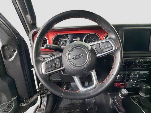 Used 2019 Jeep Wrangler Unlimited Rubicon AWD/4WD image 14