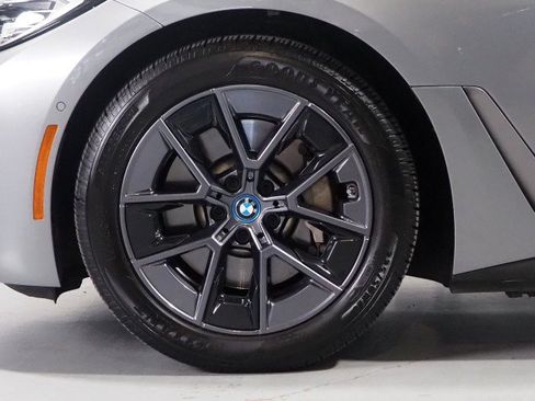 Used 2023 BMW i4 eDrive35 RWD image 58