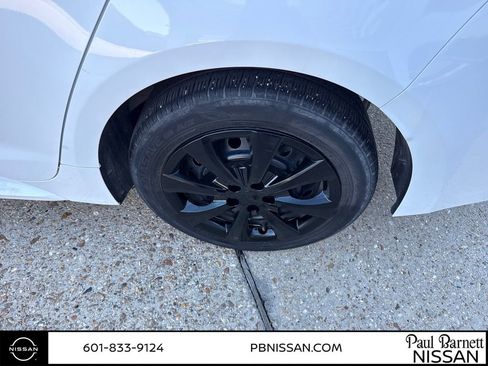 Used 2024 Toyota Corolla LE image 24