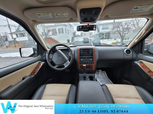 Used 2008 Ford Explorer Eddie Bauer image 8