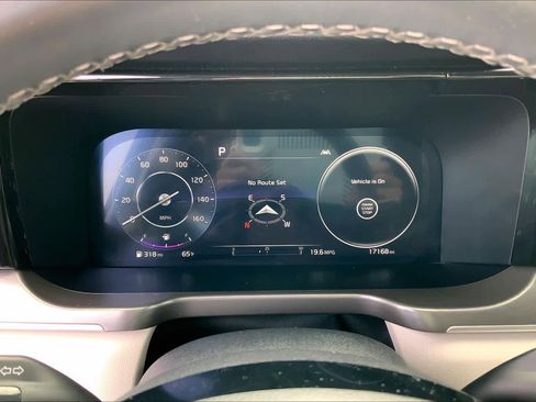 Used 2023 Kia Sorento SX image 25