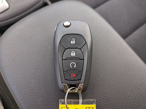 Used 2024 Chevrolet Trax LS w/ LS Convenience Package FWD image 29