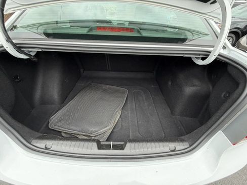 Used 2016 Chevrolet Cruze LS FWD image 11