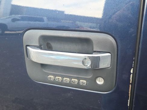 Used 2013 Ford F150 XLT w/ Luxury Equipment Group image 19