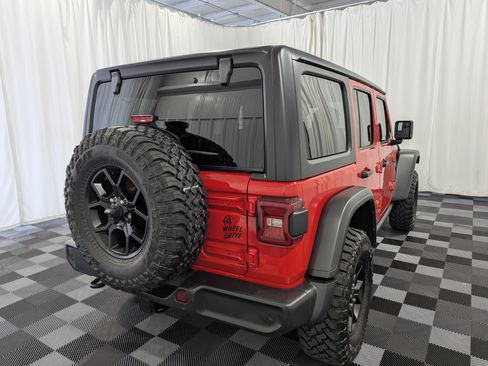 Used 2025 Jeep Wrangler Unlimited Sport AWD/4WD image 7