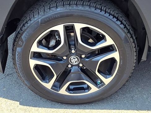 Used 2019 Toyota RAV4 Adventure w/ Advanced Technology Package AWD/4WD image 12
