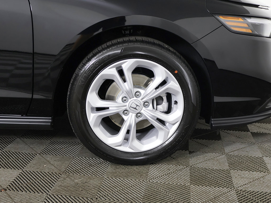 New 2026 Honda Accord LX image 12