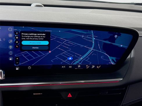 Used 2025 Buick Envision Preferred image 7