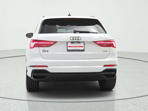 Used 2025 Audi Q3 2.0T Premium Plus w/ Premium Plus Package AWD/4WD image 6