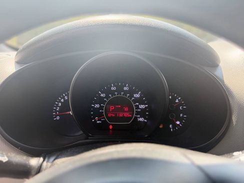 Used 2017 Kia Soul FWD image 14