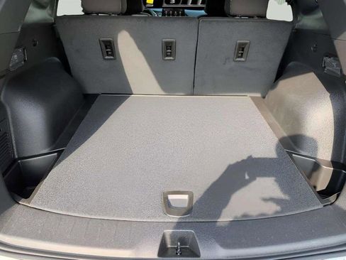 New 2025 Chevrolet Blazer LT w/ LPO, Black Sport Package image 15