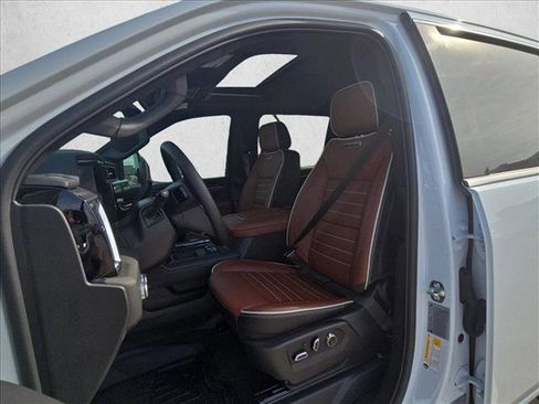 Used 2026 GMC Sierra 2500 Denali Ultimate image 15