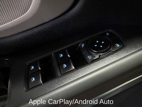 Used 2025 Ford Expedition Active image 16