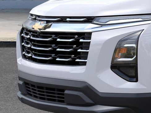 New 2026 Chevrolet Equinox LT FWD image 37