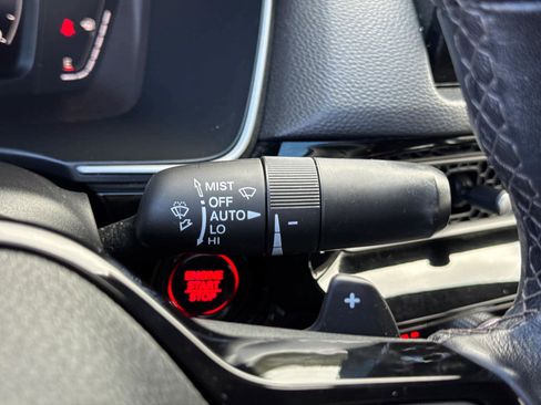 Used 2024 Honda Civic Touring image 20