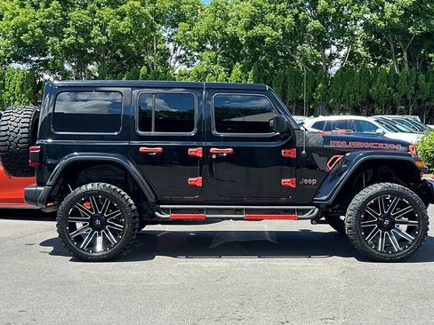 Used 2021 Jeep Wrangler Unlimited Rubicon w/ Uconnect 4C Nav & Sound Group AWD/4WD image 3
