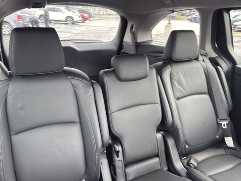 Certified 2024 Honda Odyssey Touring image 43