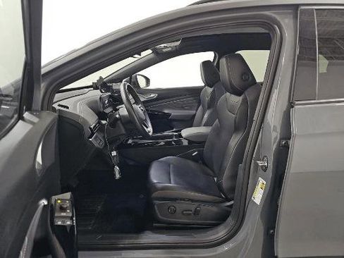 Used 2023 Volkswagen ID.4 Pro S image 22