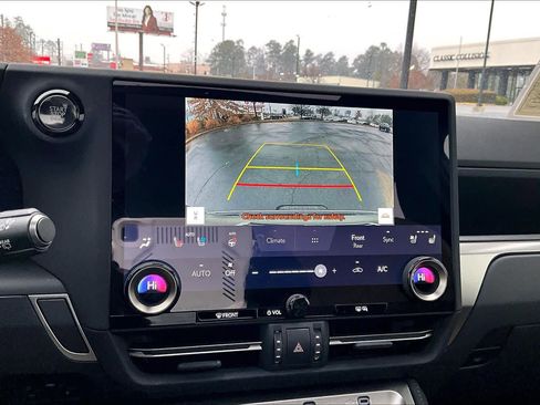 Used 2025 Lexus GX 550 w/ Accessory Package (2T) image 27