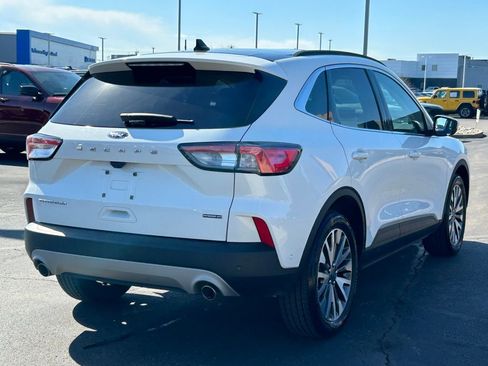 Used 2020 Ford Escape Titanium w/ Titanium Premium Package 2.0 image 7