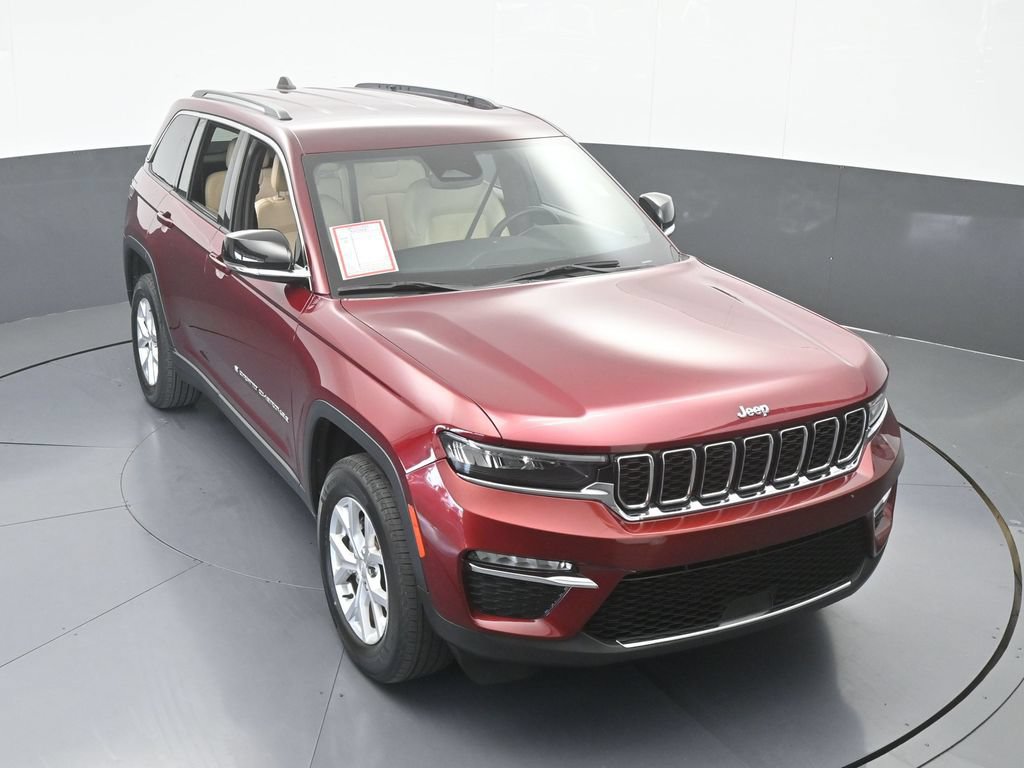 Used 2023 Jeep Grand Cherokee Limited w/ Trailer Tow Prep Group (B) RWD image 55