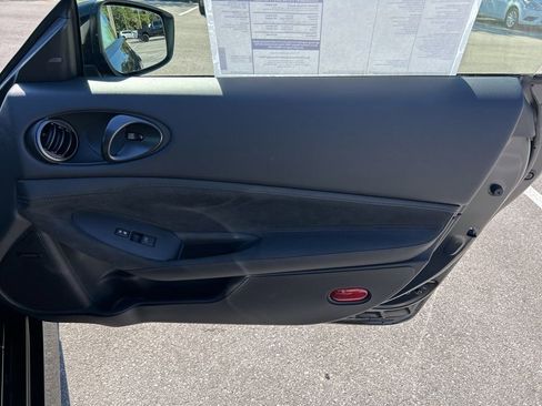 New 2026 Nissan Z Performance w/ Floor Mat Package image 36