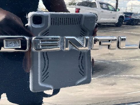 Used 2018 GMC Sierra 1500 Denali image 10