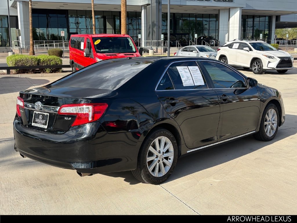 Used 2013 Toyota Camry XLE FWD image 3