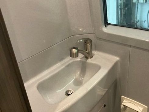 Used 2022 Mercedes-Benz Sprinter 3500 image 17