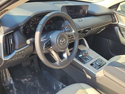 New 2026 MAZDA CX-90 3.3 Turbo w/ Preferred Package AWD/4WD image 16