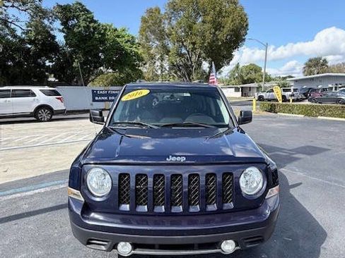 Used 2016 Jeep Patriot High Altitude image 9
