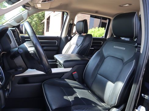 Used 2021 RAM 1500 Laramie image 27