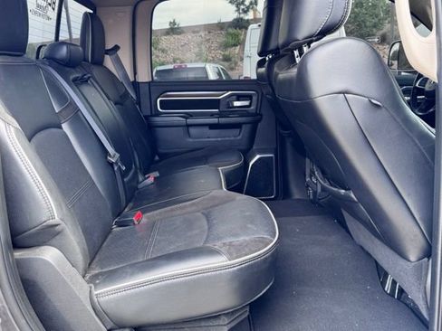 Used 2022 RAM 2500 Laramie AWD/4WD image 11
